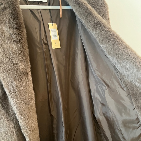 Rebecca Minkoff maxi length faux fur hooded belted wrap coat - Picture 6 of 7